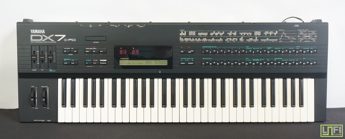 Yamaha DX7II-FD Vintage Digital Polyphonic FM Synthesiser - 100V