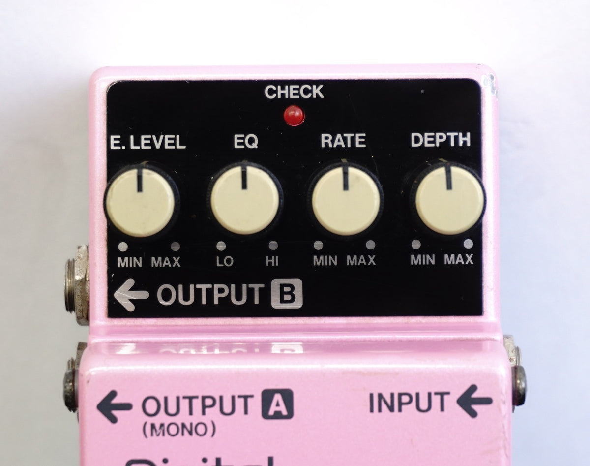 Boss DC-3 Digital Space-D Chorus Pink Electric Guitar Pedal - Blue