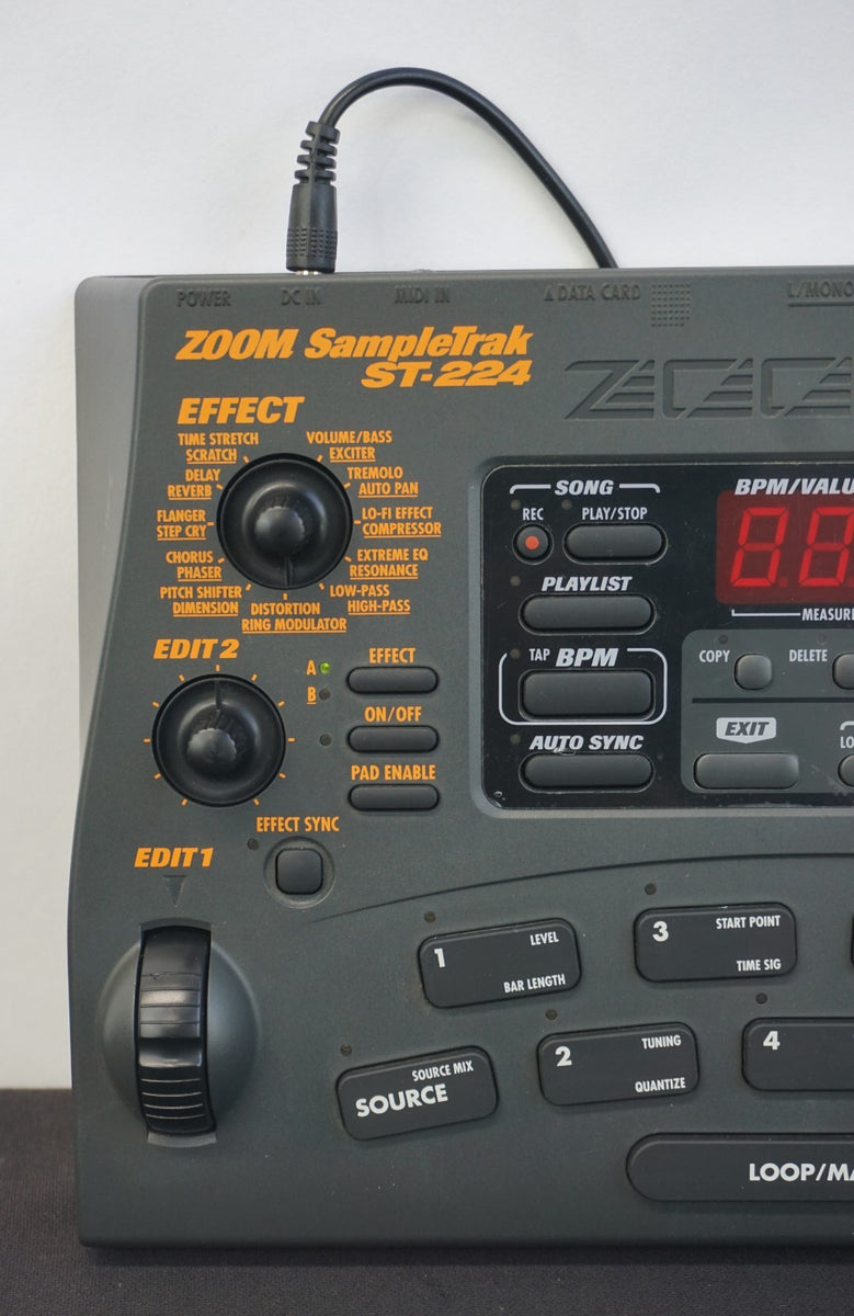 Zoom ST-224 SampleTrak Drum / Groove Machine & Sampler – LOFI Music