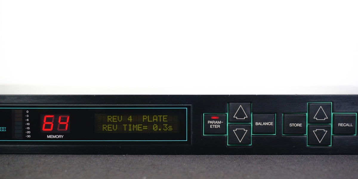 Yamaha SPX90II Professional Programmable Multi Effects Processor