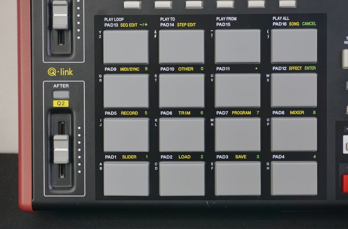 Akai Professional MPC 1000 Portable Music Production Centre