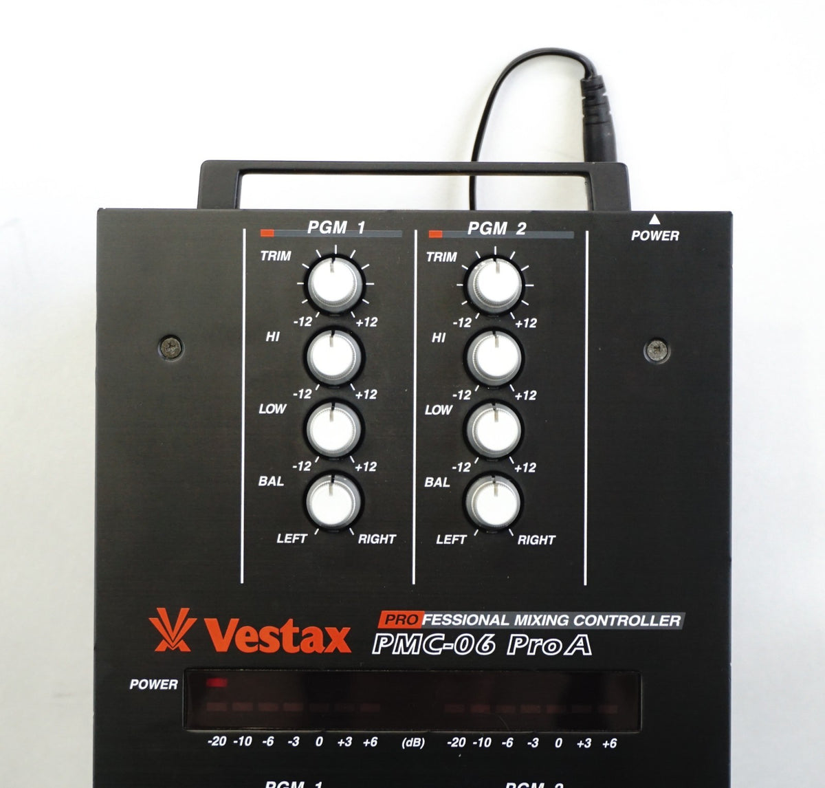 Vestax PMC-06 Pro A Slim Professional Mixtick Mixer DJ Mixing