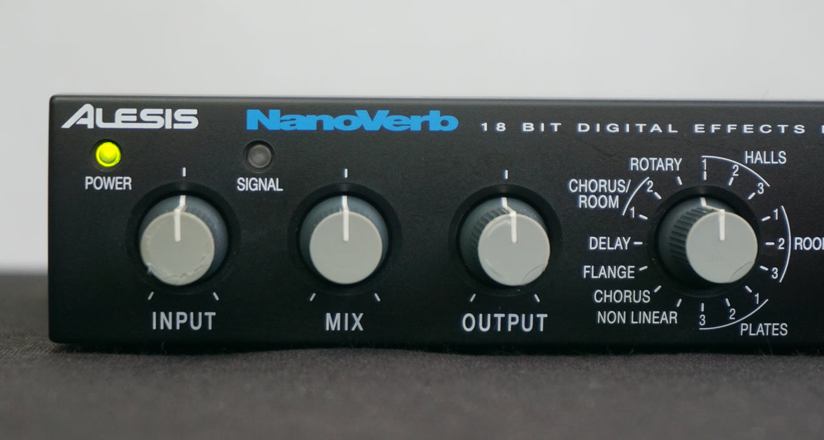 Alesis Nanoverb 18 Bit Digital Effects Processor - 90's Mini