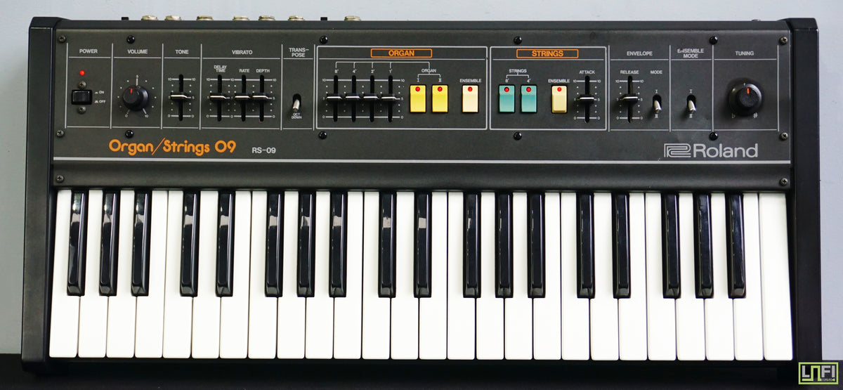 Roland RS-09 Organ Strings 70's / 80's Vintage Polyphonic Synthesiser –  LOFI Music