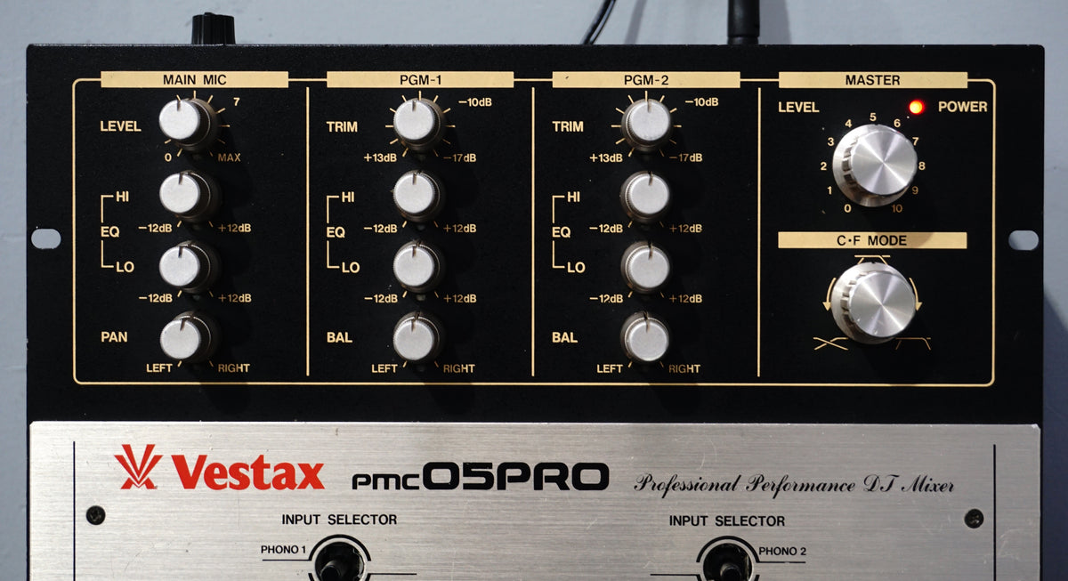 Vestax PMC 05 Pro Professional Performance DJ Mixer Mixing