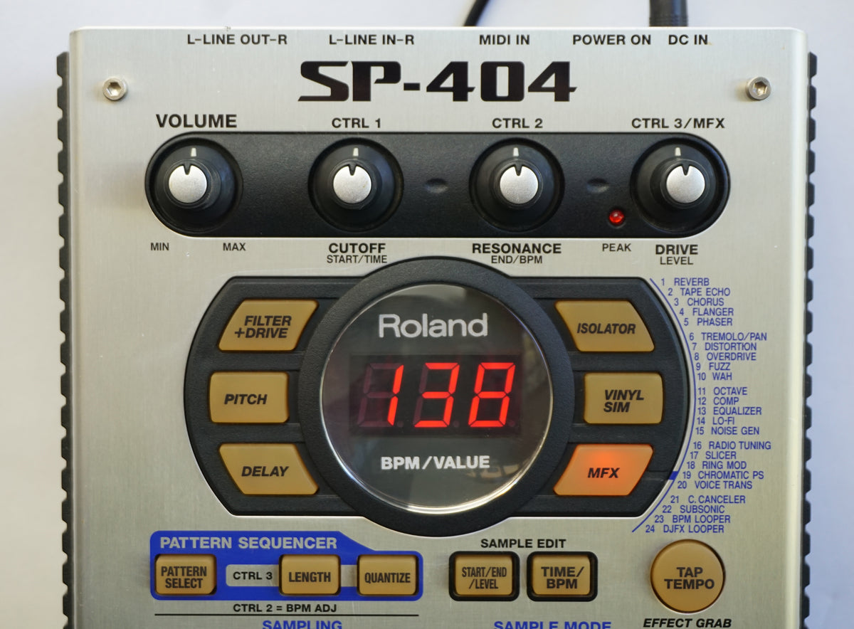 Roland Boss Original SP-404 Silver Lo-Fi Sampler / Drum Machine W