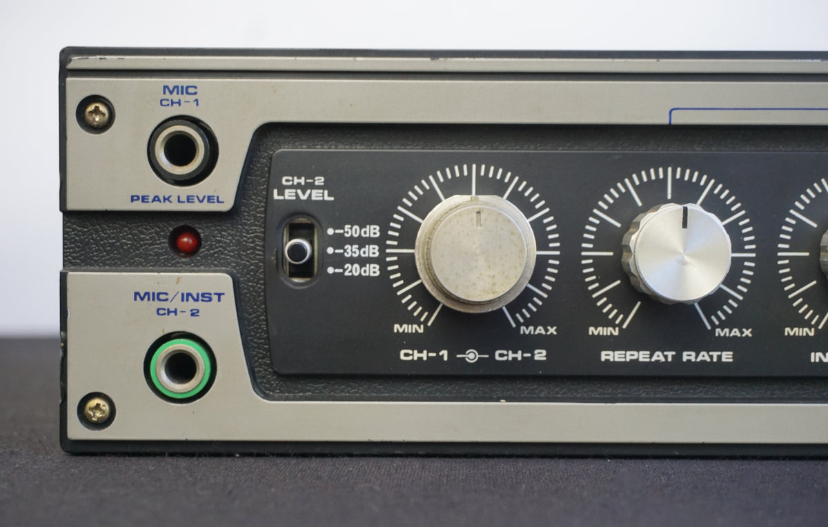 Roland DC-20 Analogue Echo Vintage 80's Effect Module - 100V