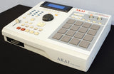 Akai MPC2000XL MIDI Production Center Sampler Sequencer Drum Machine CF & Screen