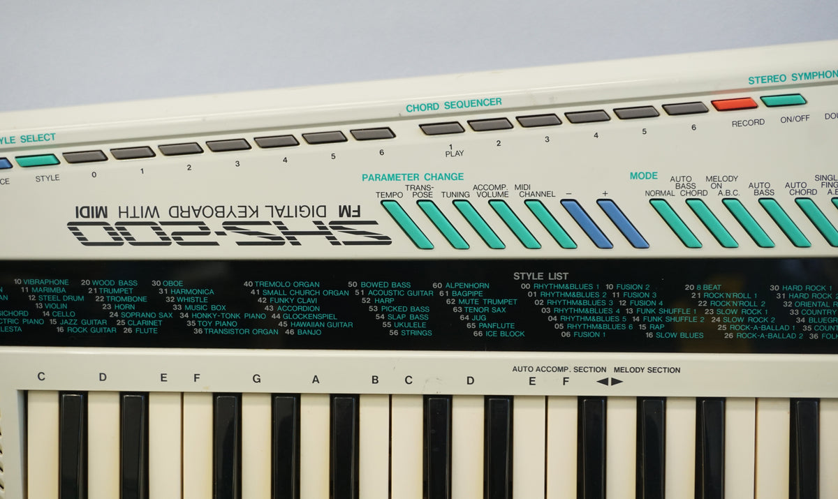 ※希少※YAMAHA SHS-200 デジタルキーボード Yamaha SHS-200 (sound and styles demonstration) - YouTube