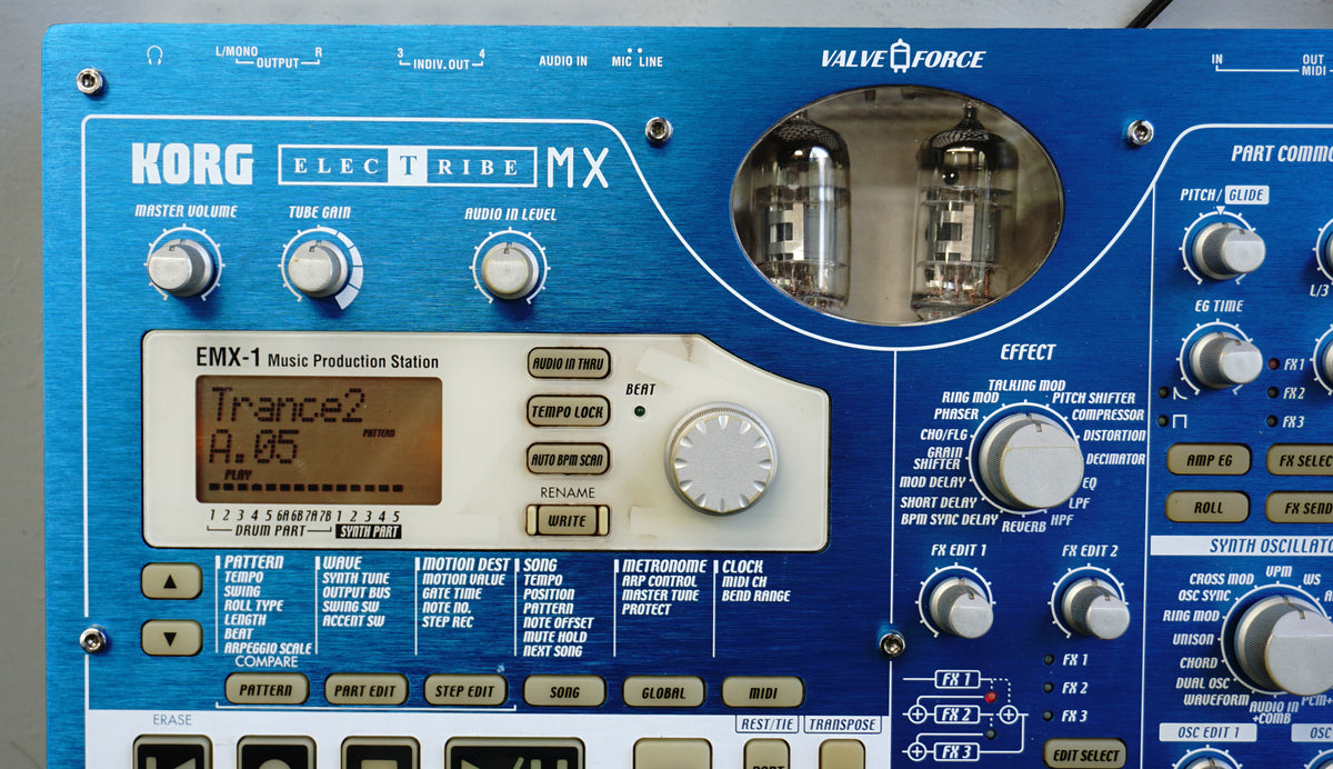 Korg Electribe EMX-1 SD Dance Music Performance Synthesiser 