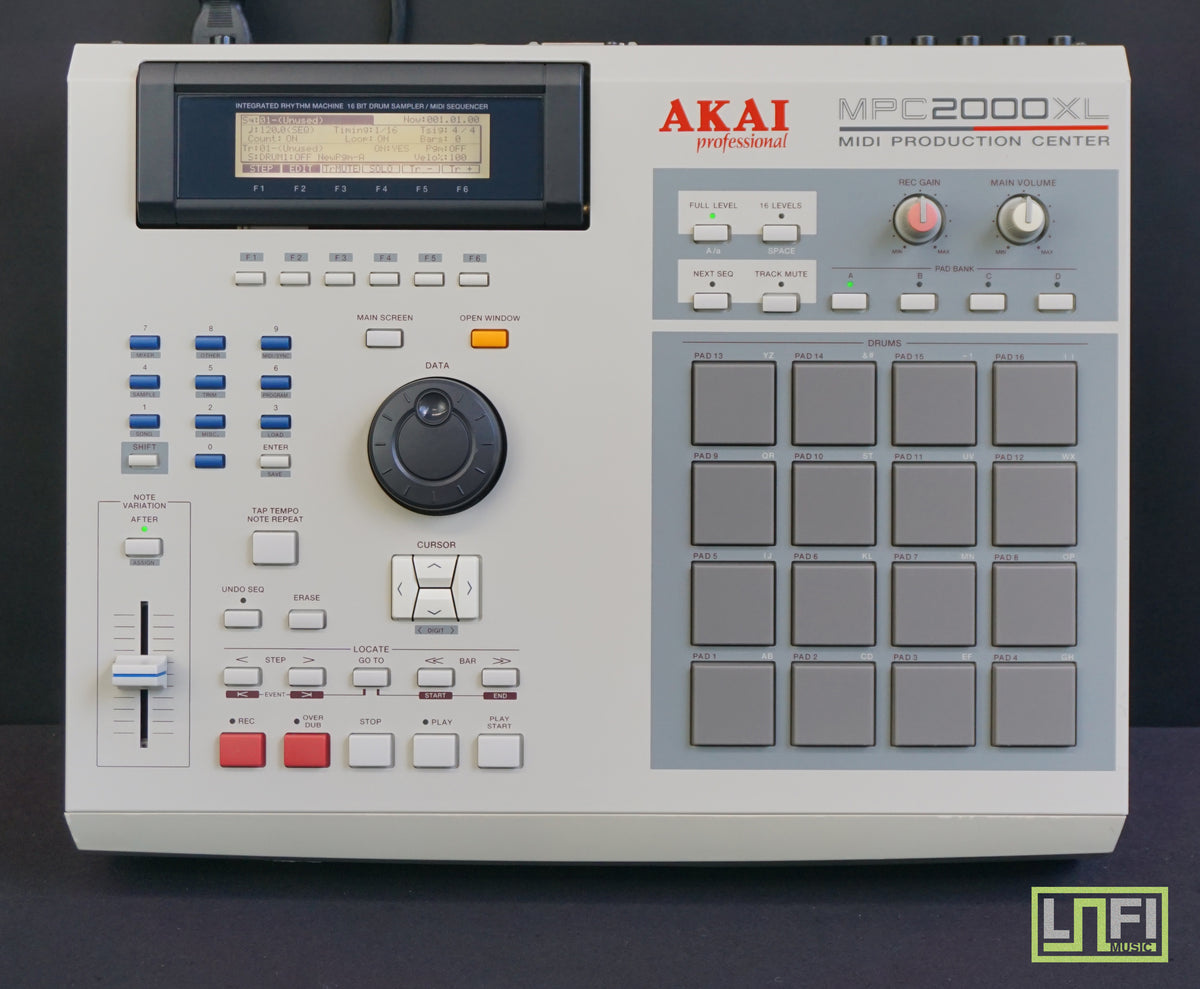 Akai MPC2000XL MIDI Production Center Sampler Sequencer Drum