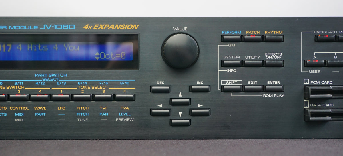 Roland Super JV-1080 シンセサイザー Roland JV-1080 | Vintage Synth Explorer
