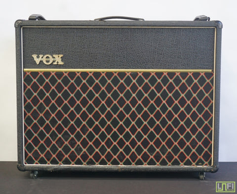 Vox AC30 Top Boost 1980's UK Valve Combo Amp Vintage Guitar Amplifier - 240V! - image 1