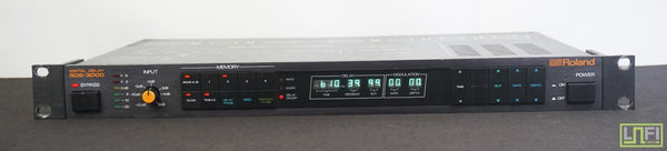 Roland Digital Delay SDE-3000 Vintage 80's 1U Rack Mount Effects