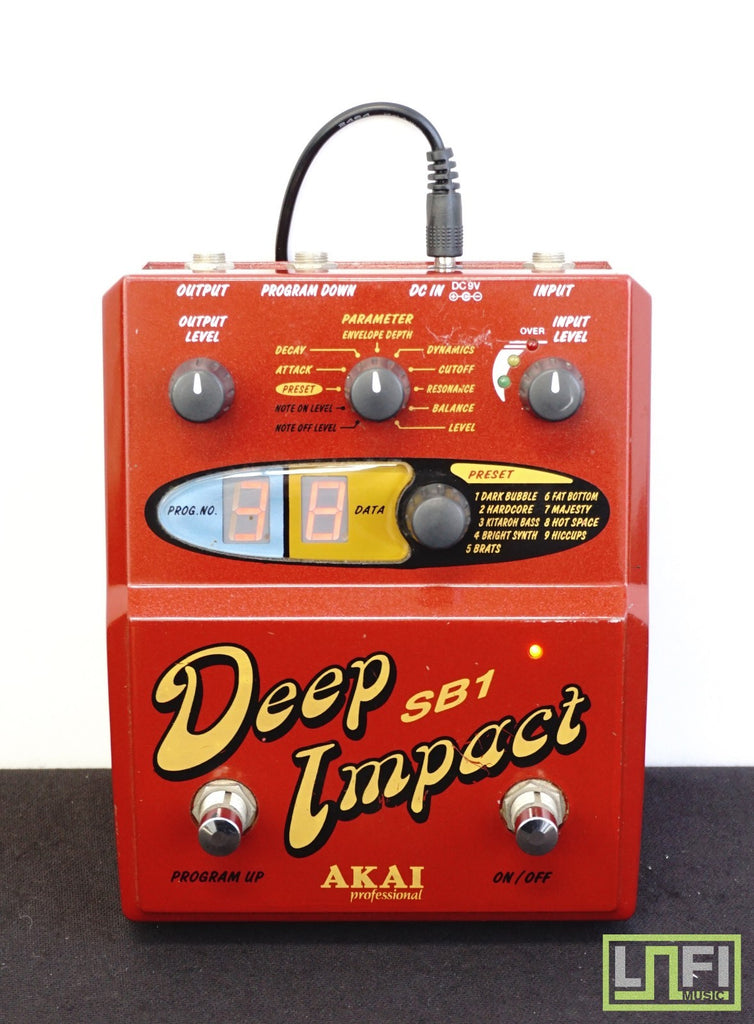 AKAI Deep Impact SB-1 Synth Bass Processor Guitar Pedal W/ Box!