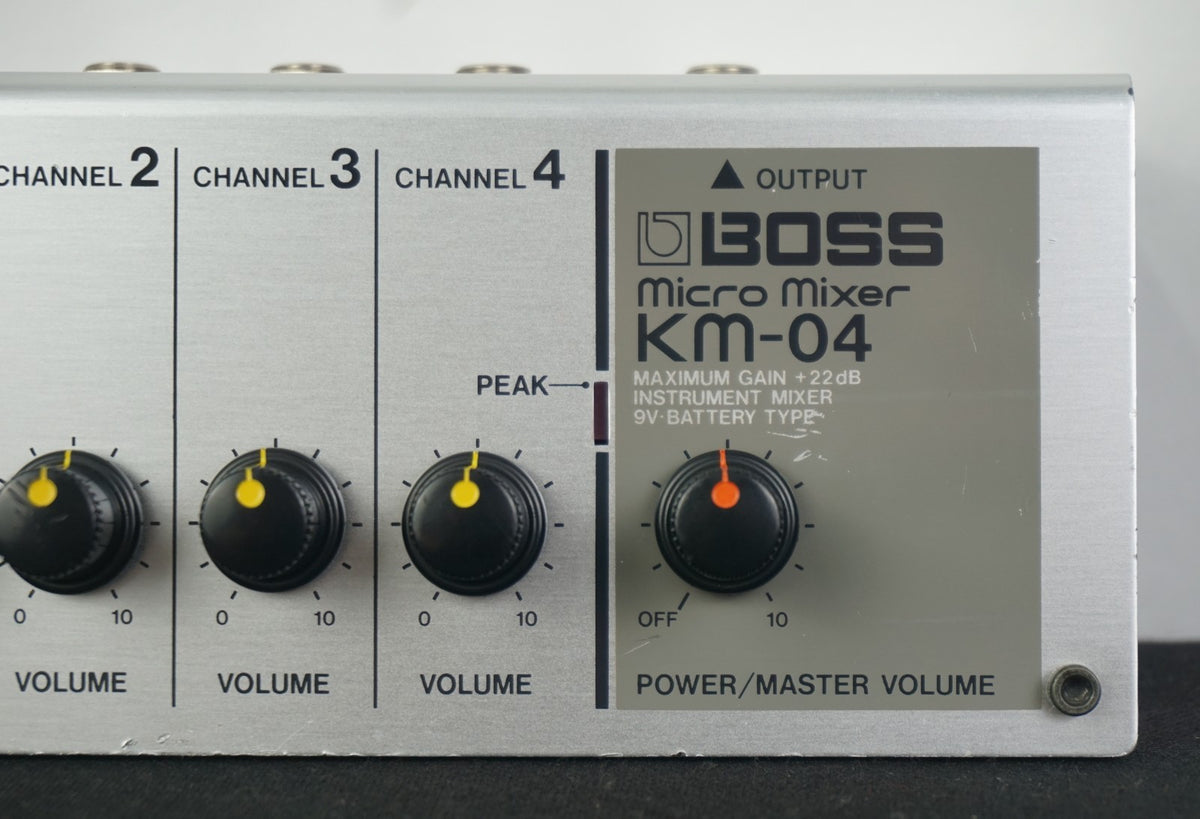 Boss Micro Mixer KM-04 - Vintage 80's Mini Portable Mixer - MIJ