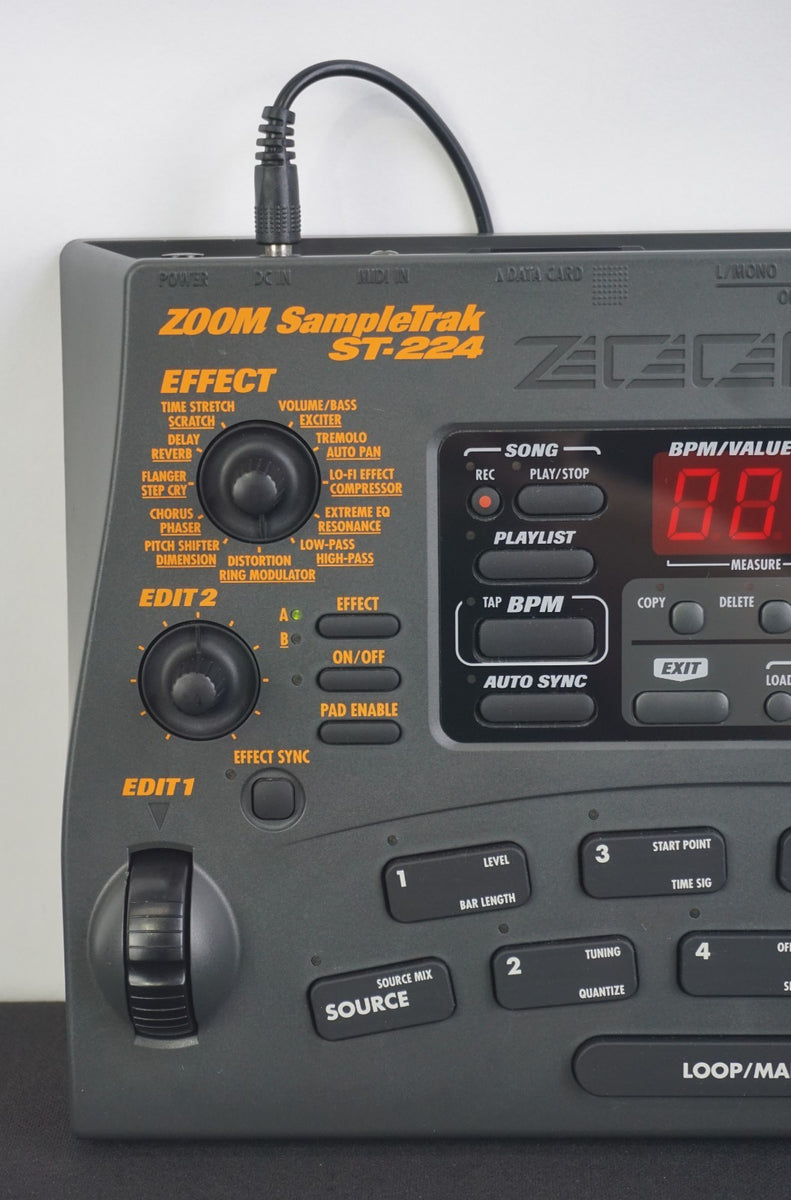 Zoom ST-224 SampleTrak Drum / Groove Machine & Sampler – LOFI Music