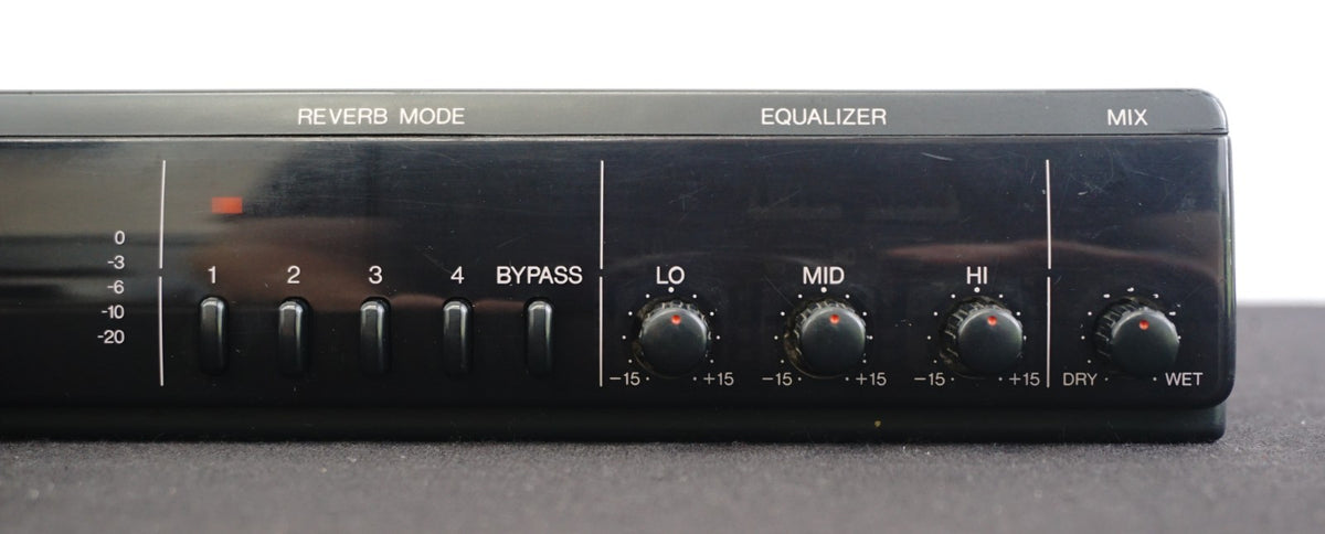 Yamaha DR100 Small 1/2 U - Half Rack Digital Reverb – LOFI Music