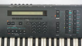 Yamaha V50 Vintage 80's Digital 4 Operator FM Synthesiser - 100V - image 3
