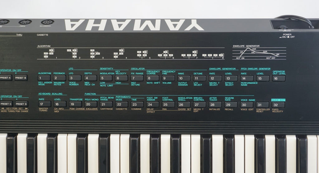 Yamaha V2 (DX11) Polyphonic Vintage 80's Digital FM Synthesiser
