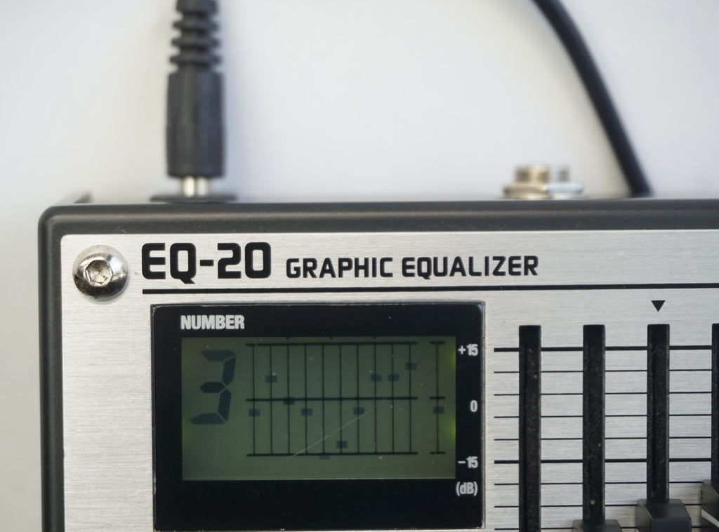 Boss EQ-20 Graphic Equalizer - Advanced EQ Guitar Pedal – LOFI Music