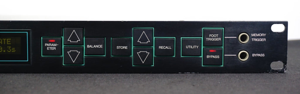 Yamaha SPX90II Professional Programmable Multi Effects Processor