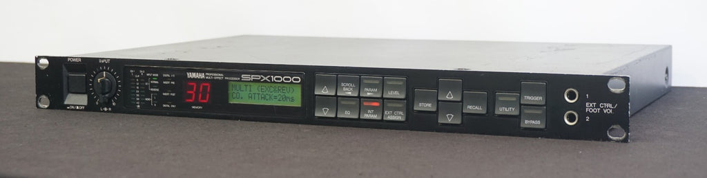Yamaha SPX1000 Professional Programmable Multi Effects Processor