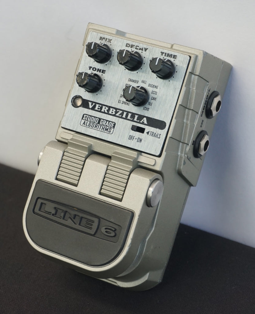 Line 6 Verbzilla Digital Reverb Electric Guitar Effects Pedal