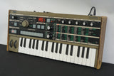 Korg MicroKorg Small Portable Analogue Modelling Synthesiser W/ Microphone! - image 6
