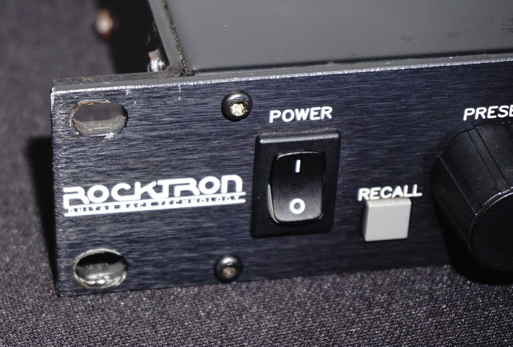 Rocktron Chameleon 24bit DSP Guitar Preamp & Effects Original