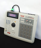 Akai MPC2000XL MIDI Production Center Sampler Sequencer Drum Machine - image 8