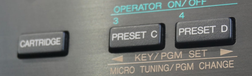 Yamaha V2 (DX11) Polyphonic Vintage 80's Digital FM Synthesiser