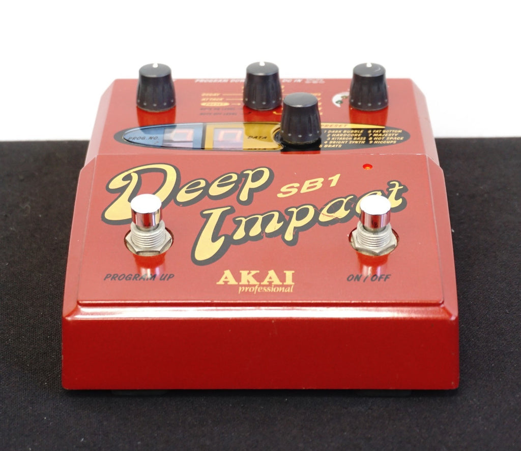 AKAI Deep Impact SB-1 Synth Bass Processor Guitar Pedal W/ Box