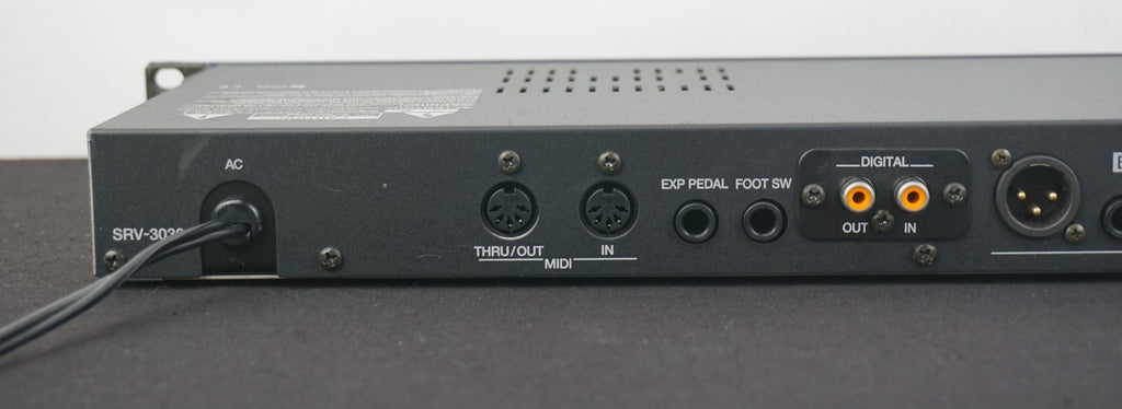 Roland SRV-3030 24 Bit Digital Reverb Programmable Rack Multi