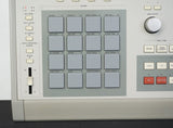Akai MPC 3000 Integrated Rhythm Machine 16 Bit Drum Sampler MIDI Sequencer 120V - image 4