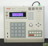 Akai MPC 3000 Integrated Rhythm Machine 16 Bit Drum Sampler MIDI Sequencer 120V - image 1