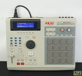 Akai MPC2000XL MIDI Production Center Sampler Sequencer Drum Machine - image 1