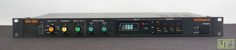 Roland SDE-1000 1U Rack Mount Digital Delay Vintage Effects Unit - 100V - image 1