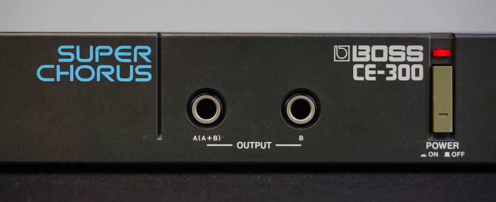 BOSS CE-300 Super Chorus Vintage 80s 1U Rack Effects FX - 100V