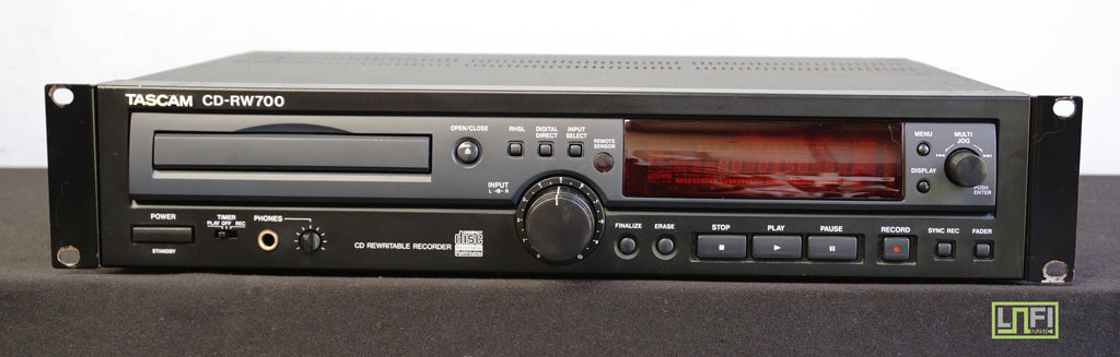 Tascam CD-RW700 Professional CD Recorder & Player 2U Rack Mount