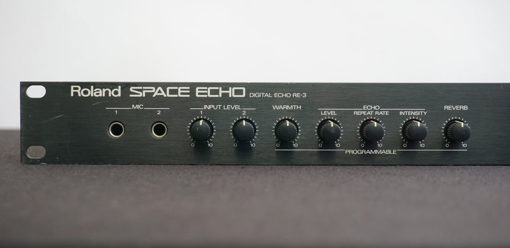 Roland RE-3 Space Echo / Digital Echo 1U Rack Mount Effects Unit