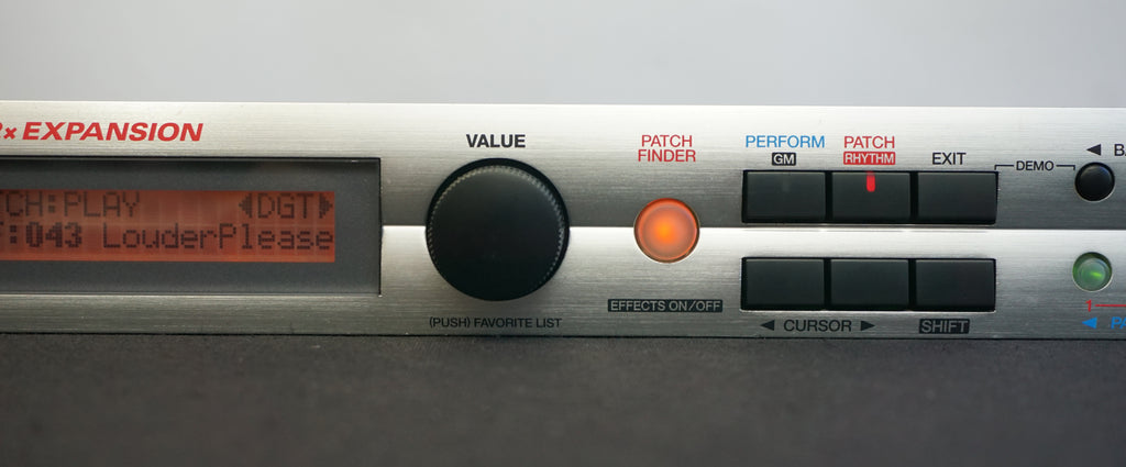 Roland XV-5050 Synthesiser Sound Module 1U Rack Mount Synth w