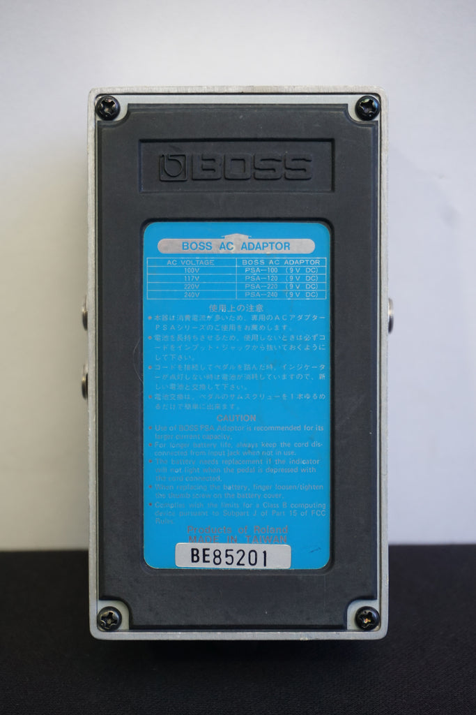 Boss DD-3 90's Digital Delay Guitar Effects Pedal - Blue Label