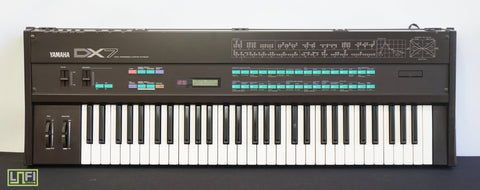 Yamaha DX7 Classic 80's Digital FM Polyphonic Synthesiser - 100V