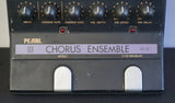 Pearl CE-22 Vinatge Chorus Ensemble BBD Guitar Effects Pedal - MIJ