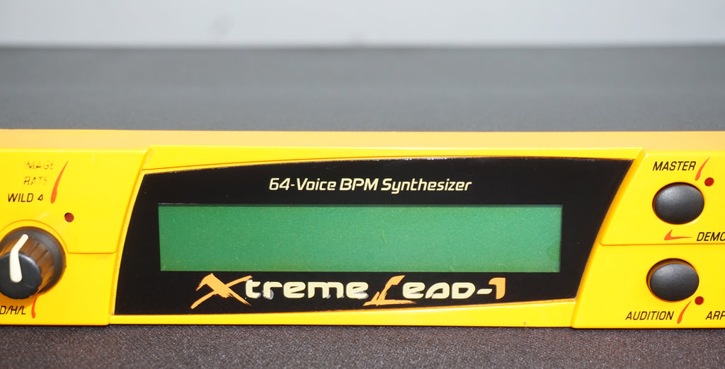 ザ*マ様 E-MU XTREME LEAD-1　64-Voice BPM音源モジ E-MU Xtreme Lead-1 64 Voice BPM Synthesiser Yellow 1U Rack Mount