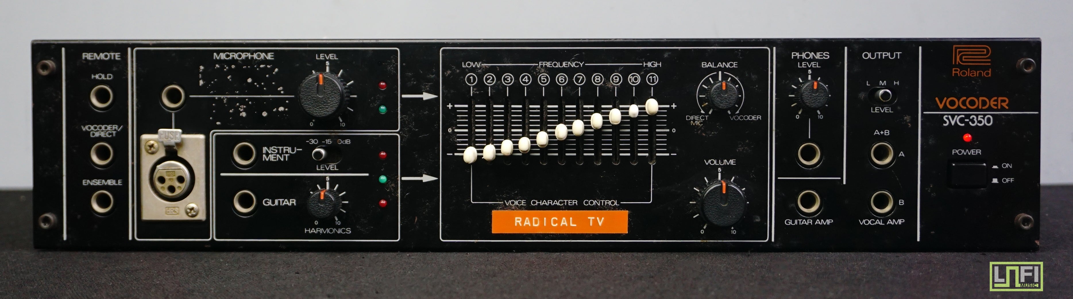 Roland/ボコーダーVOCODER SVC-350 ※ラックケース&キー付き Roland SVC-350 Analog Vocoder Rack Mount Voice / Guitar