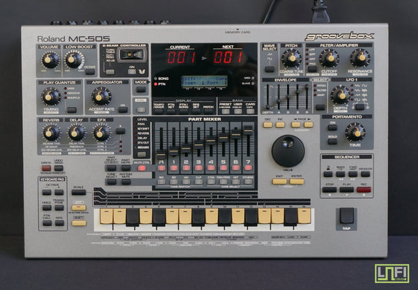 ✨️極美品✨️ Roland MC-505 Groovebox 完動品 Roland MC-505 - Wikipedia