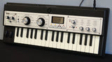 Microkorg XL Portable Electronic Dance Music Polyphonic Synthesiser w/ box!