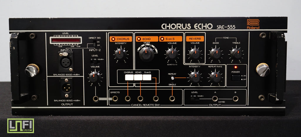 Roland SRE-555 Chorus Echo Vintage 80's Chorus, Tape Echo & Spring Rev ...